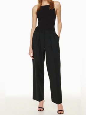 Babaton NWT Revue Pant Mid-Rise Wide Leg Trousers Bottoms Pleated Aritzia
